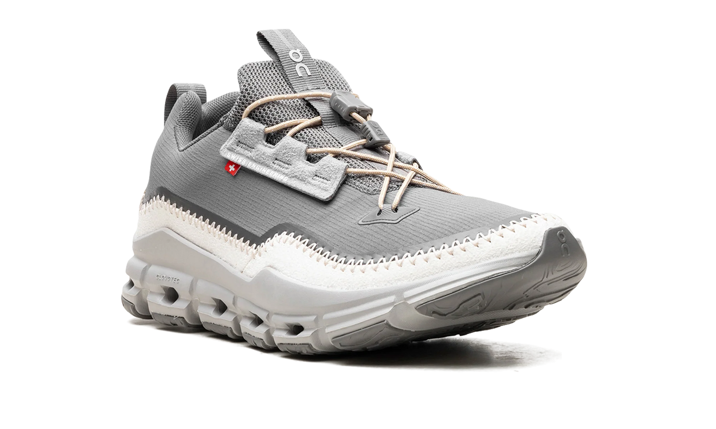 On Running Cloudaway WMNS "Asphalt"