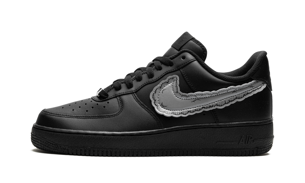 Nike Air Force 1 Low "KAWS x Sky High Farms - Black"