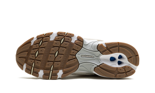 New Balance 530 Linen Stoneware