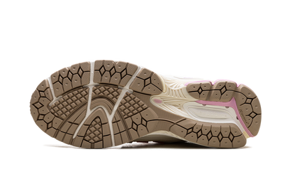 New Balance 1906R "Pink Sugar"