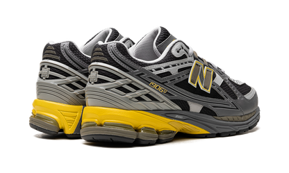 New Balance 1906R "Castlerock Ginger Lemon"