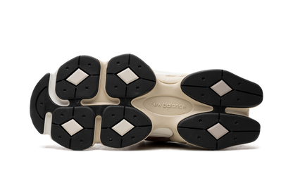 New Balance 9060 Sparrow