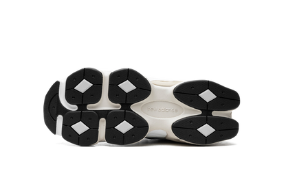 New Balance 9060 Rain Cloud Grey LAST PAIR READY FOR DELIVERY