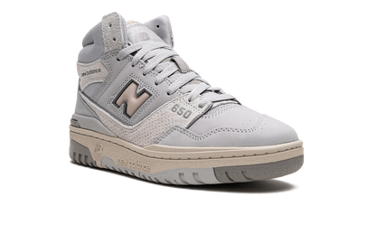 New Balance 650 Light Aluminum