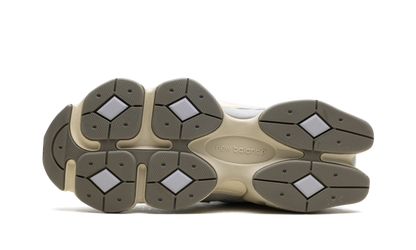 New Balance 9060 Pearl Grey Linen