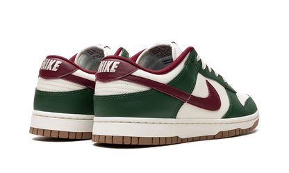 Nike Dunk Low Gorge Green