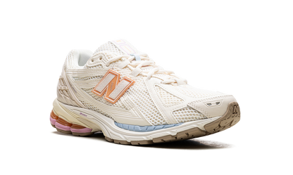 New Balance 1906R "Pink Sugar"