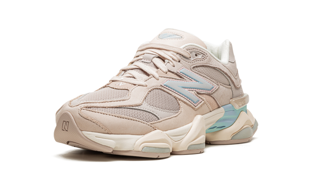 New Balance 9060 Ivory