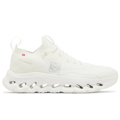 On x LOEWE Cloudtilt 'White'
