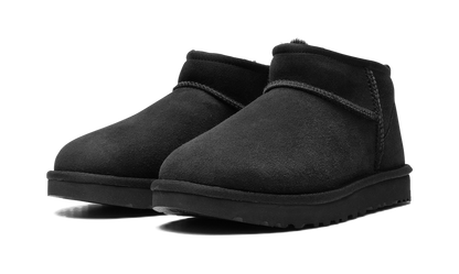 UGG CLASSICS ULTRA MINI WMNS "Triple Black"