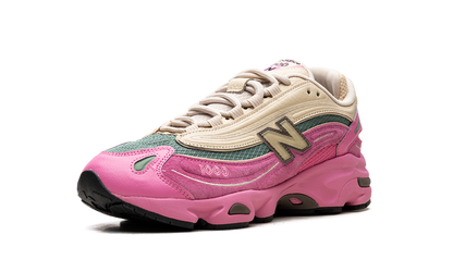 New Balance 1000 Real Pink Sandstone