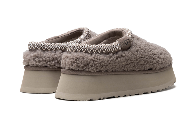 UGG WMNS Maxi Curly Tazz "Smoke Plum"