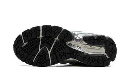 New Balance 1906R "Neon Pack - Green - ASOS Exclusive"