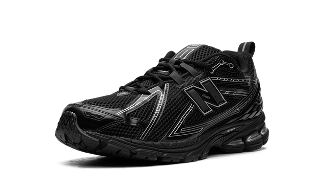 New Balance 1906R "Black/Silver