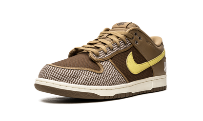 Nike Dunk Low Undefeated Canteen