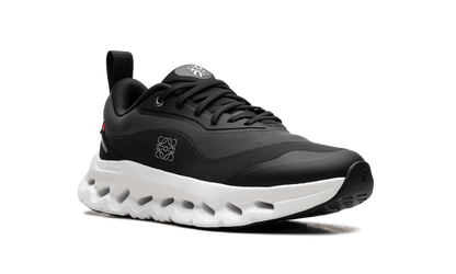 On x LOEWE Cloudtilt 2 'Black/White'