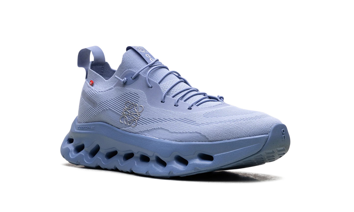 On x LOEWE Cloudtilt 'Baby Blue'