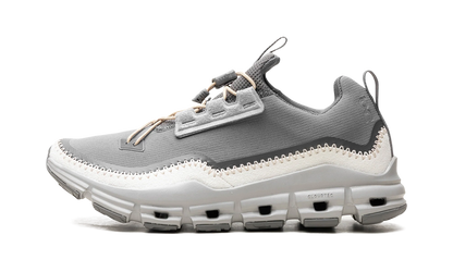 On Running Cloudaway WMNS "Asphalt"