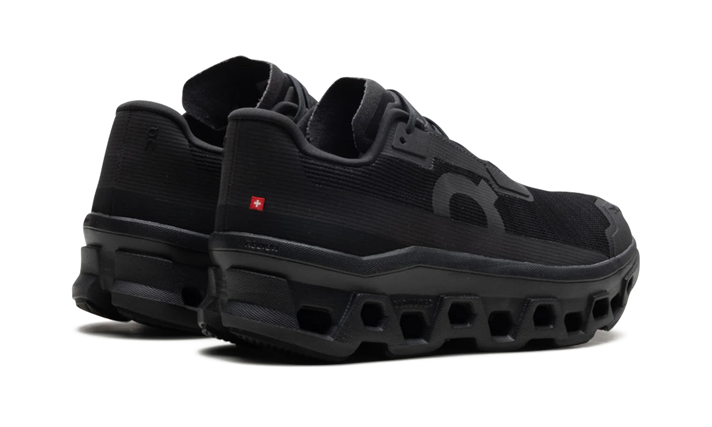 On Running Cloudmonster Void "Black Black"