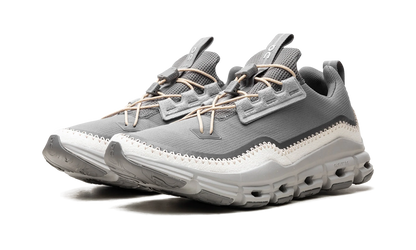 On Running Cloudaway WMNS "Asphalt"