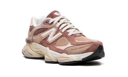 New Balance 9060 Sparrow