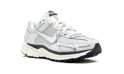 Nike Zoom Vomero 5 Photon Dust Metallic Silver