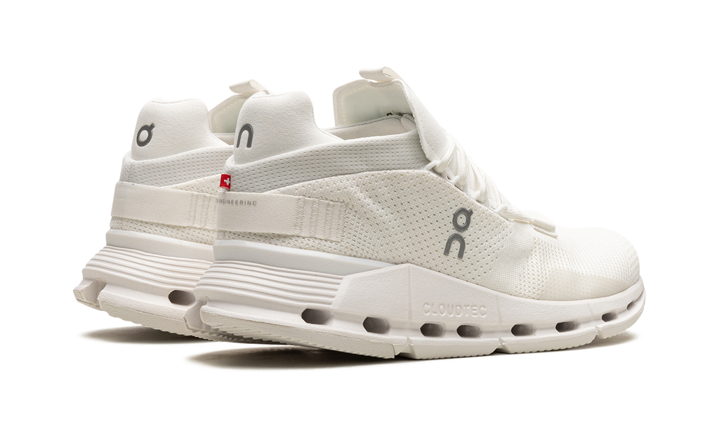 On Running Cloudnova Undyed-White