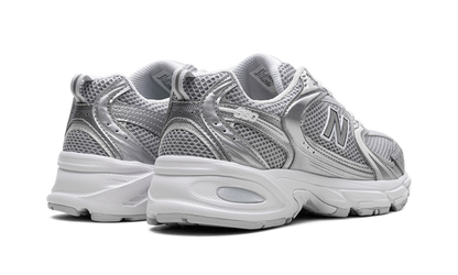 New Balance 530 Moonbeam Silver Metallic