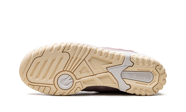 New Balance 550 Lilac Chalk