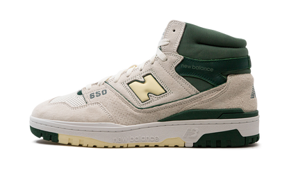 New Balance 650R Sea Salt Nightwatch Green