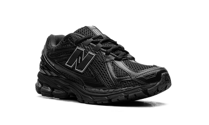 New Balance 1906R "Black Metallic"
