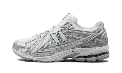 New Balance 1906R "SILVER METALLIC"