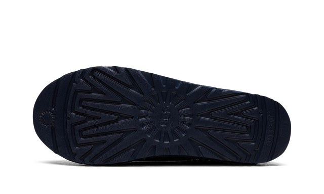 UGG Tasman "Deep Ocean"