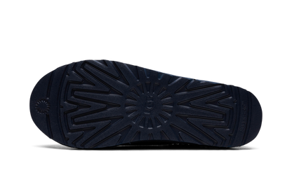 UGG Tasman "Deep Ocean"