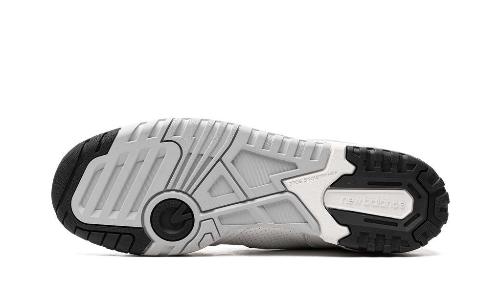 New Balance 650 White/Black