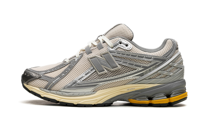 New Balance 1906R "Metallic Silver Yellow"