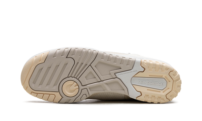 New Balance 650 Beige
