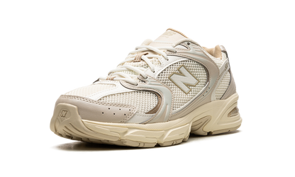New Balance 530 Beige Angora