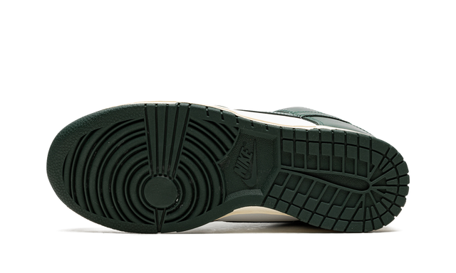 Nike Dunk Low Vintage Green
