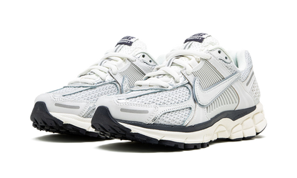 Nike Zoom Vomero 5 Photon Dust Metallic Silver