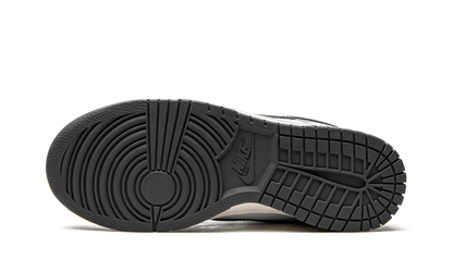 Nike Dunk Low Light Smoke Grey